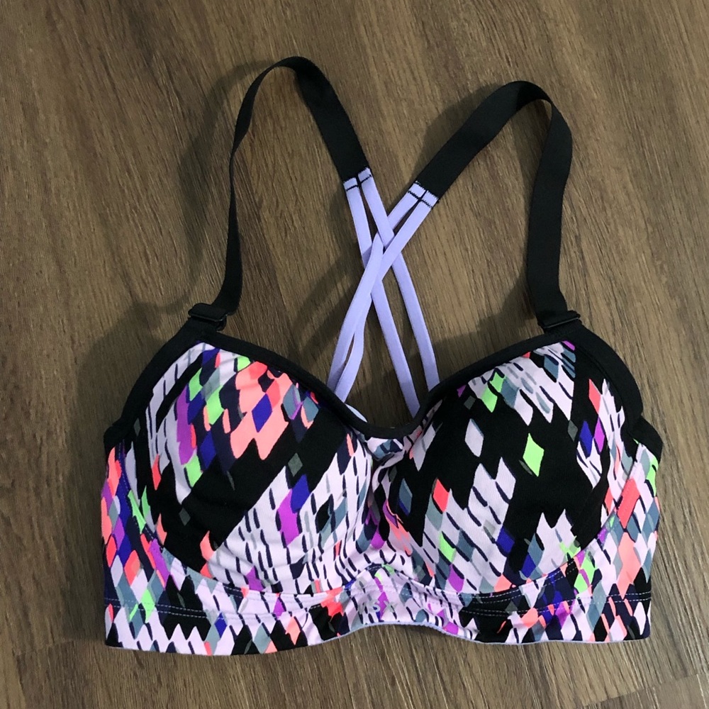 VS Sports Bra